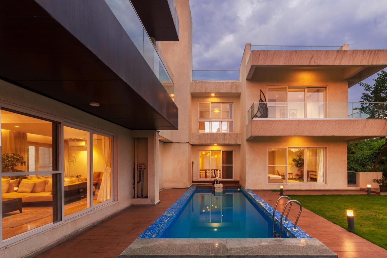 Villa Azul By Stayvista, Offering A Snooker Table, Terrace, Swimming Pool & A Spacious Lawn With A Charming Gazebo For A Perfect Getaway Lonavala Exterior foto